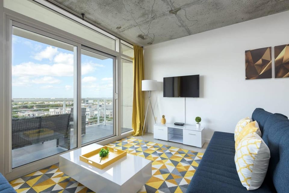 Modern 1 Bedroom Midtown Miami with FREE Parking Apartment in Miami