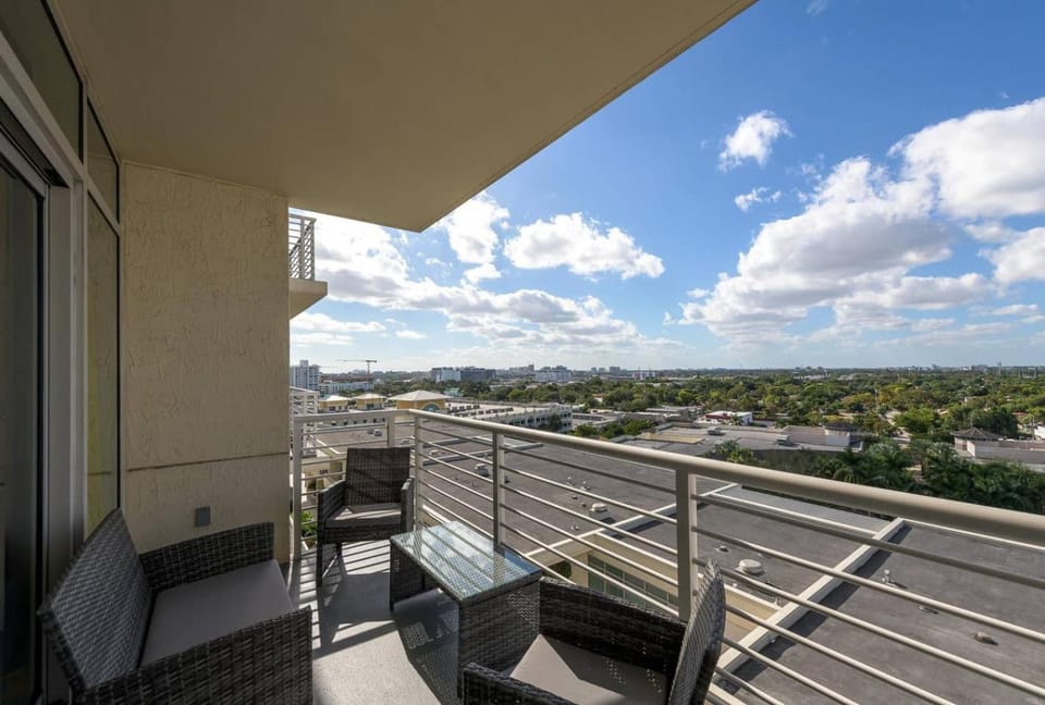 Modern 1 Bedroom Midtown Miami with FREE Parking Apartment in Miami