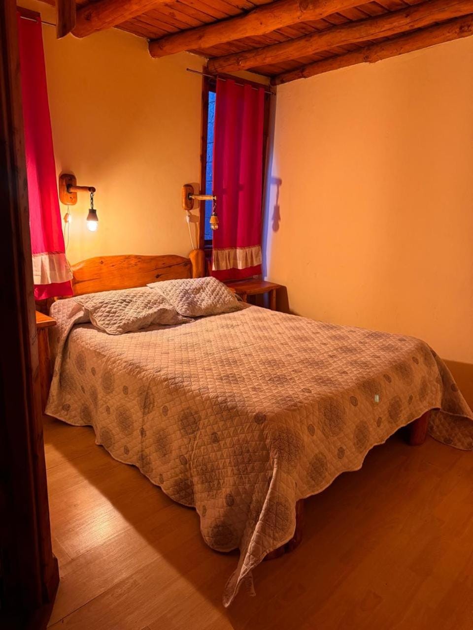 Jardín de Rosas Hostel Hostel in El Bolsón