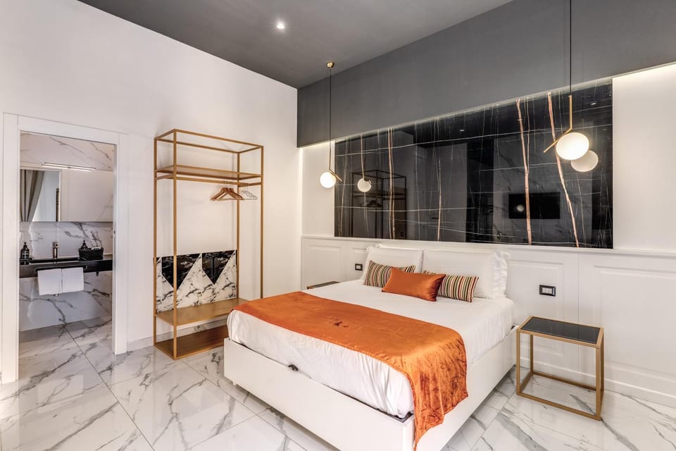 Bed, Bathroom, Photo of the whole room, Bedroom