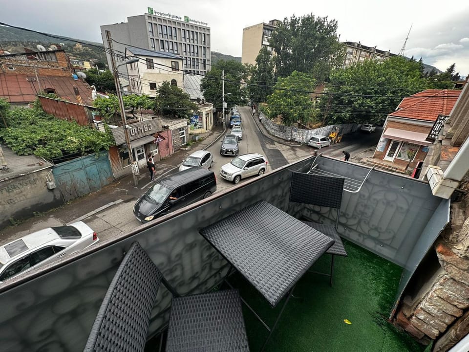City view, Street view