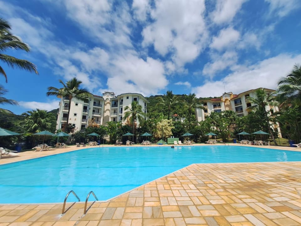 Property building, Restaurant/places to eat, Swimming pool
