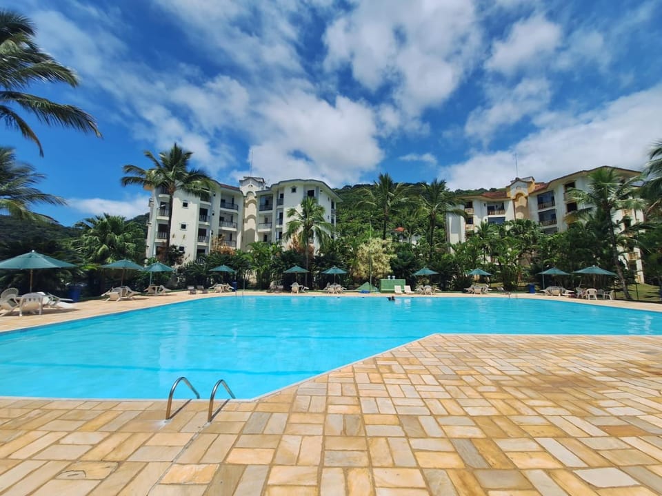 Property building, Restaurant/places to eat, Swimming pool