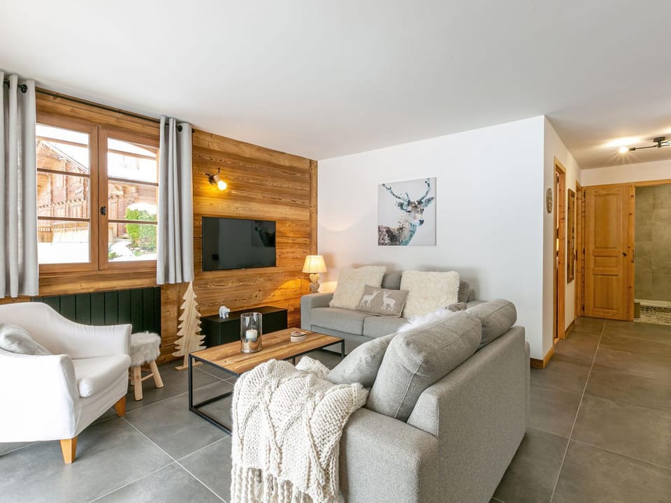 Appartement 3 pièces - 4/5 pers - Terrasse plein sud - Parking & Garage - Proche des pistes - La Clusaz - FR-1-437-74 Apartment in La Clusaz