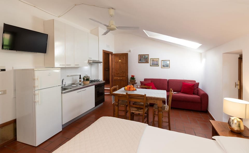 Living room, kitchen