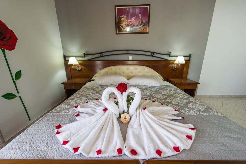 MAKIS STUDIOS Hotel in Corfu, Greece