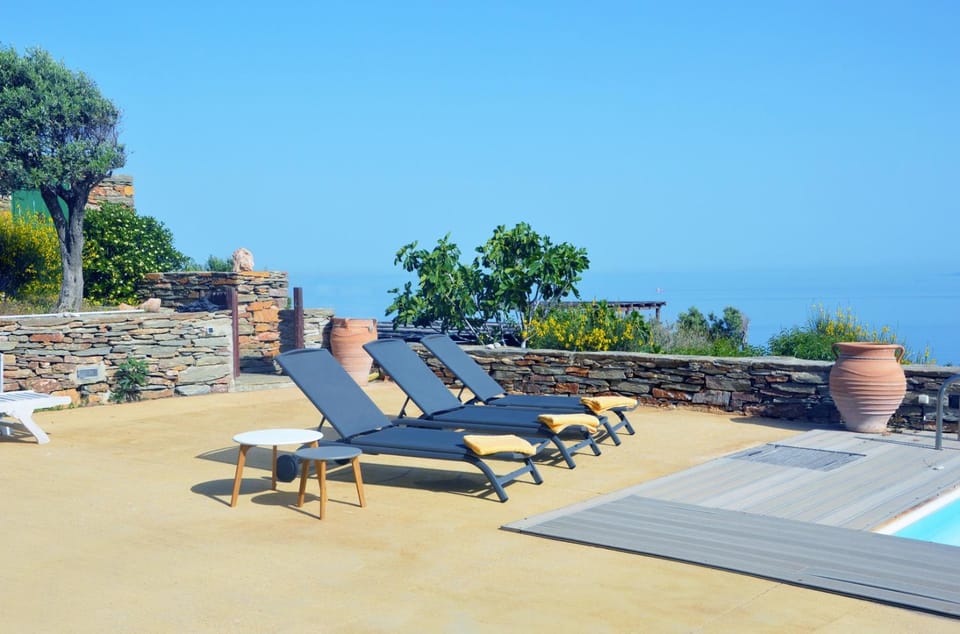 Patio, Day, Pool view, Sea view, Swimming pool, sunbed
