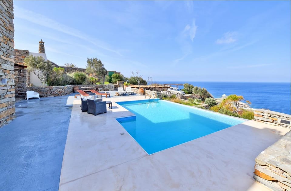 Property building, Seating area, Sea view, Swimming pool, sunbed