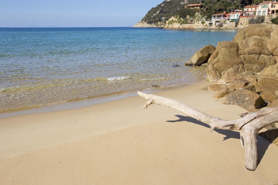 Nearby landmark, Day, Natural landscape, Beach