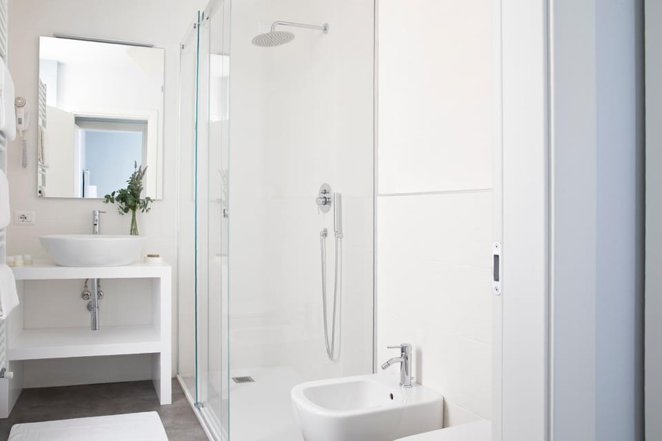 Shower, Bathroom, bidet