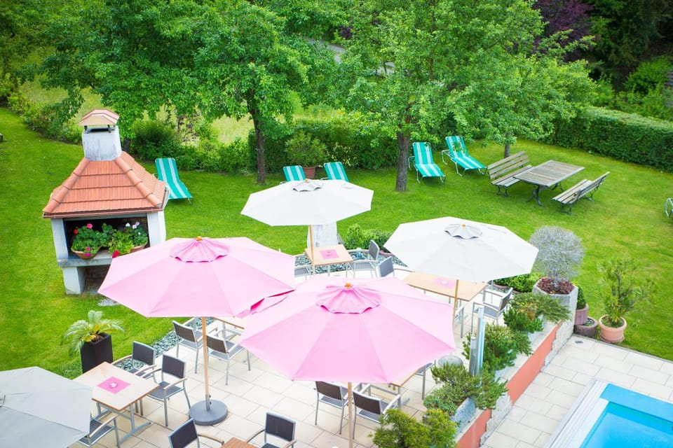 Garden view, Pool view