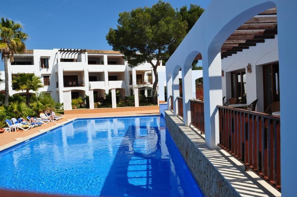 Residencia Cala Dorada Apartment in Migjorn