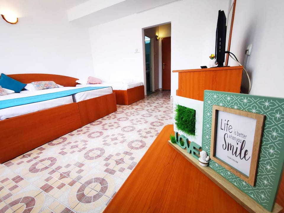 Bed, Other