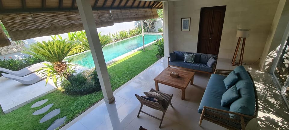 Living room, Garden view, Pool view, sunbed