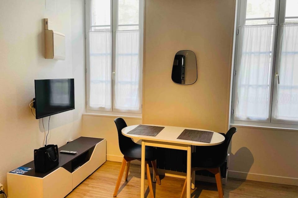 Studio moderne rénové Apartment in Nouvelle-Aquitaine