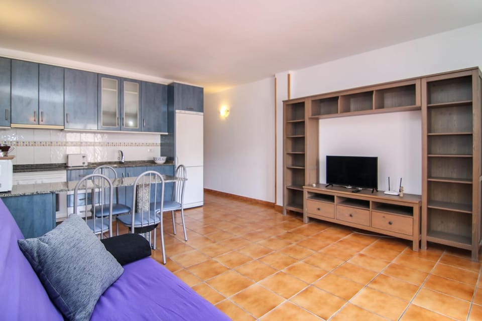 Living room, Lounge or bar