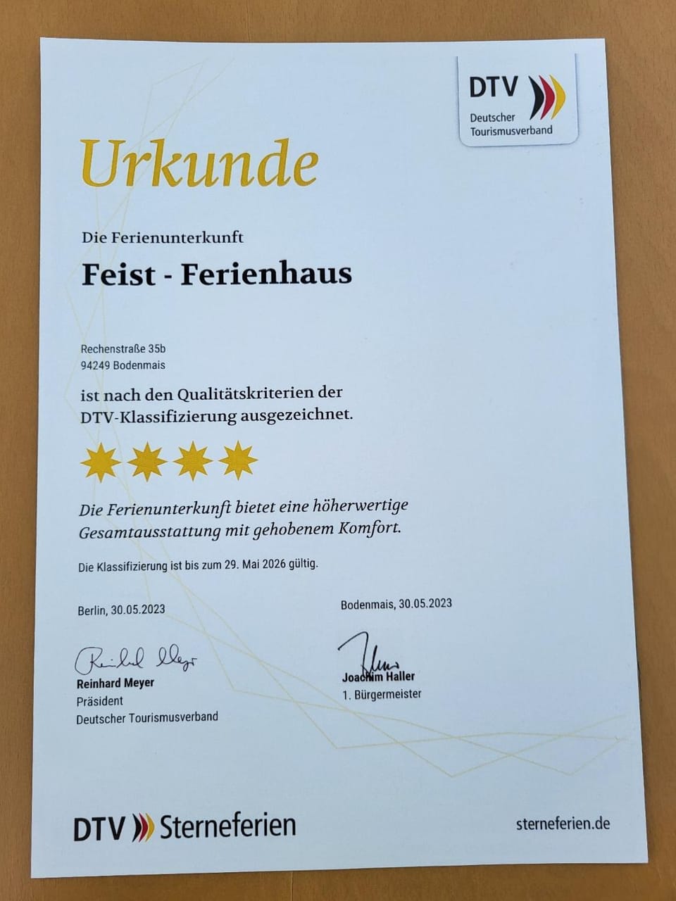 Staff, Certificate/Award