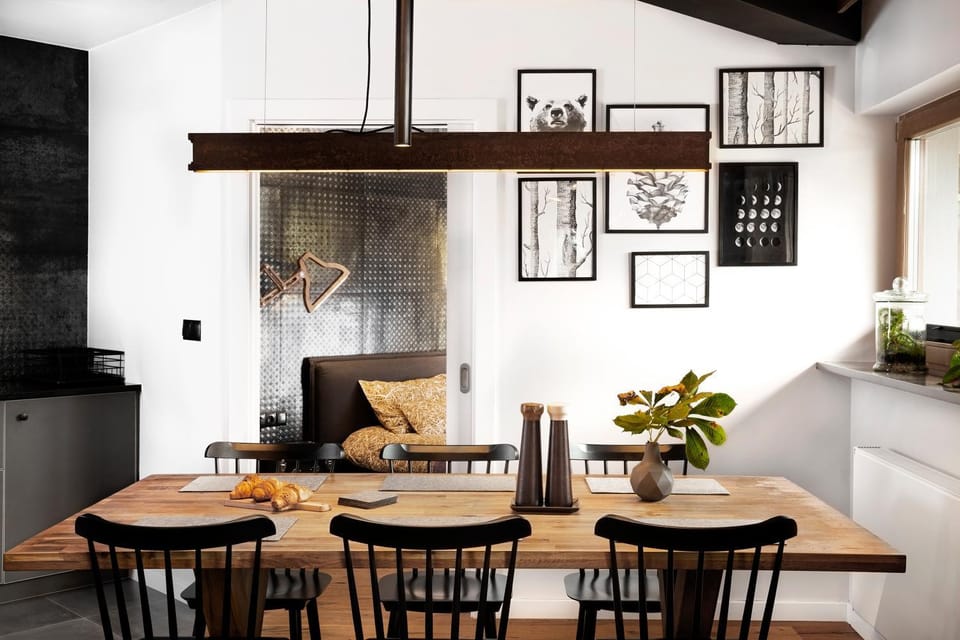 Kitchen or kitchenette, Other, Dining area