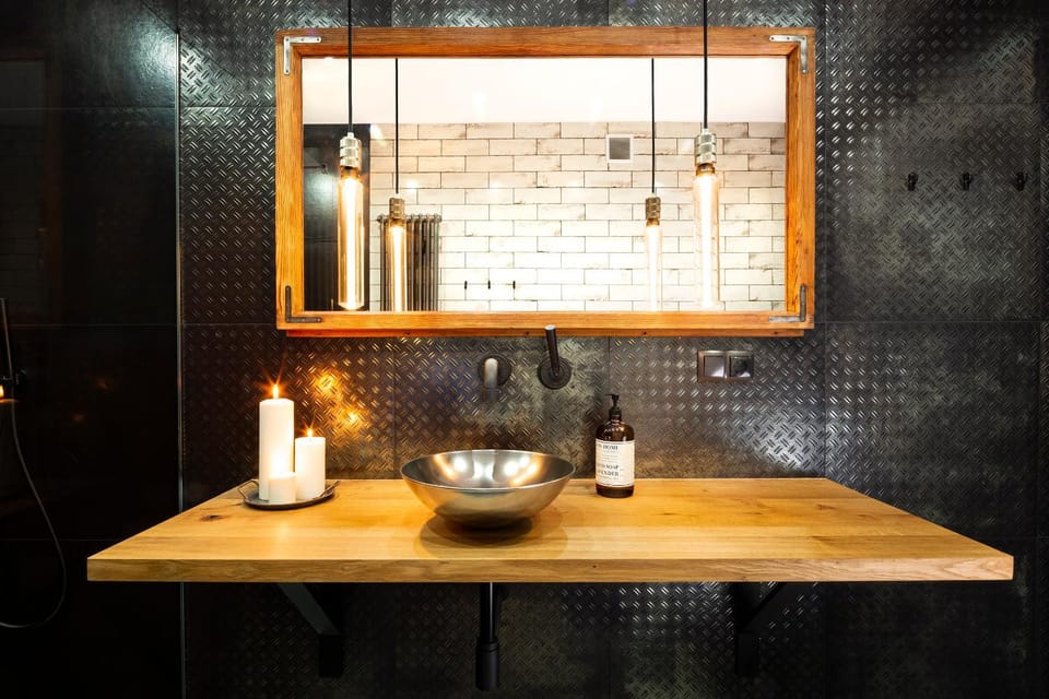 Bathroom, Photo of the whole room