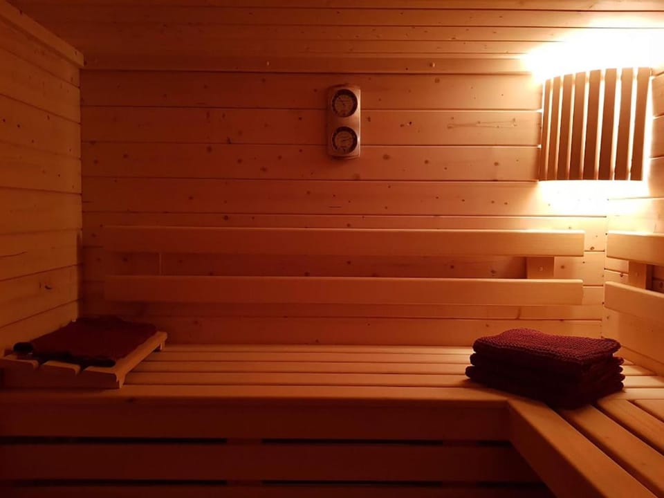 Sauna, Steam room, Spa and wellness centre/facilities