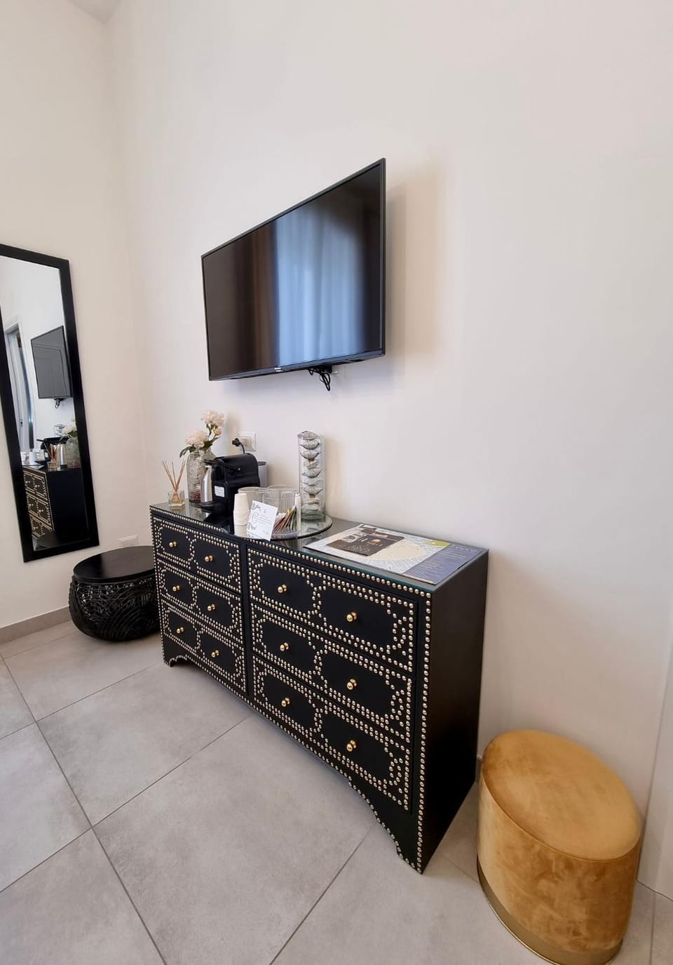 TV and multimedia, Coffee/tea facilities