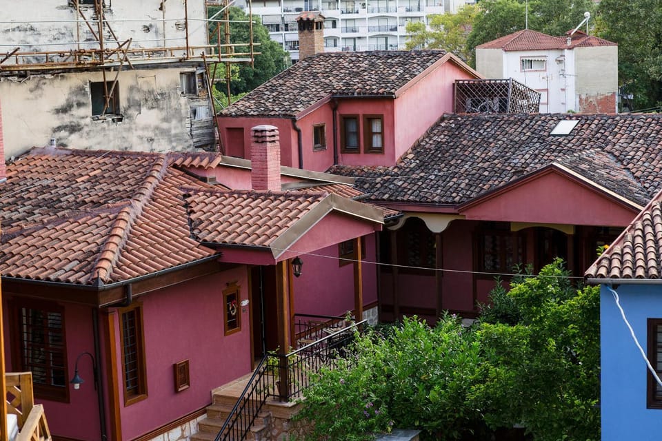 Neighbourhood, City view