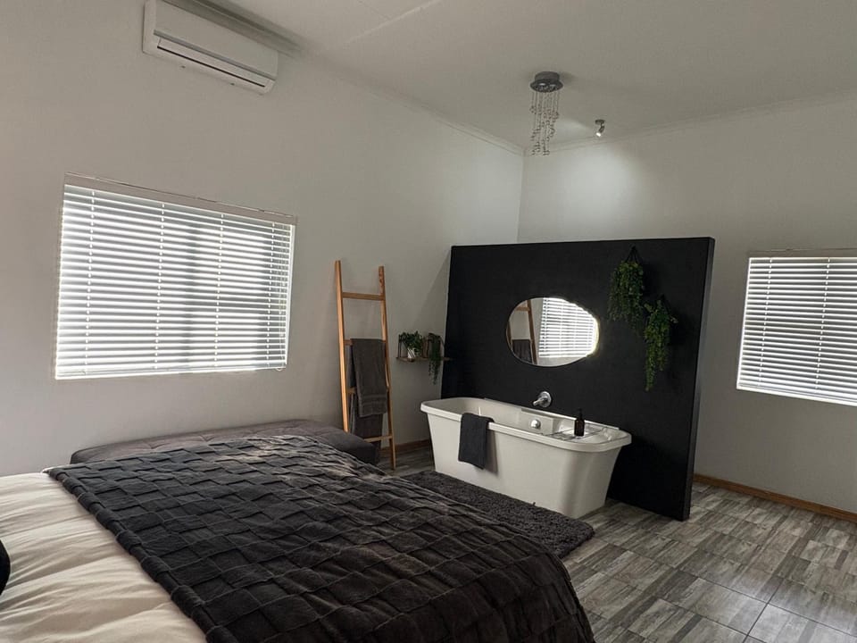 ikibiki Apartment in Western Cape