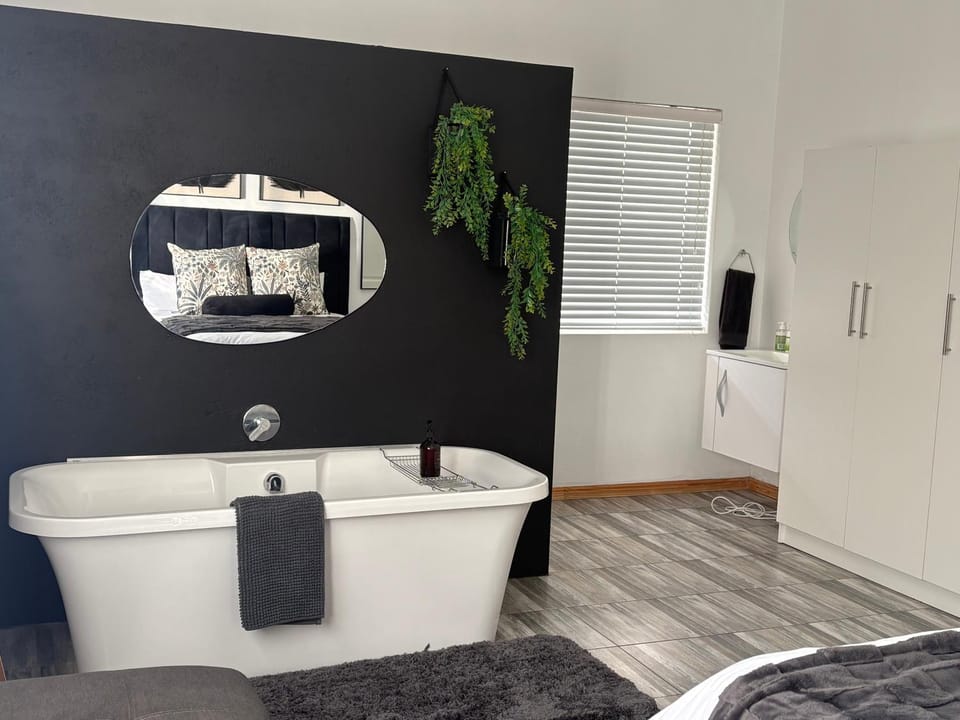 ikibiki Apartment in Western Cape
