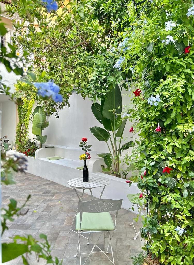 Patio, Garden, Inner courtyard view