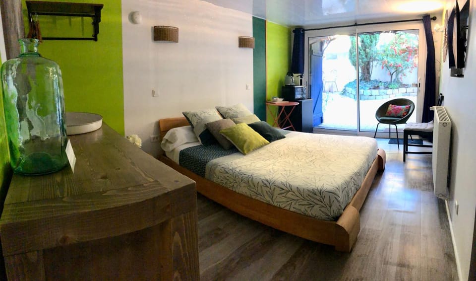 Le jardin de félicie Bed and Breakfast in Auvergne-Rhône-Alpes