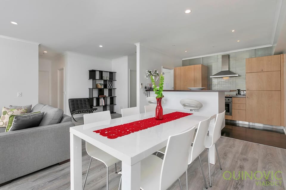 Kitchen or kitchenette, Living room, Dining area