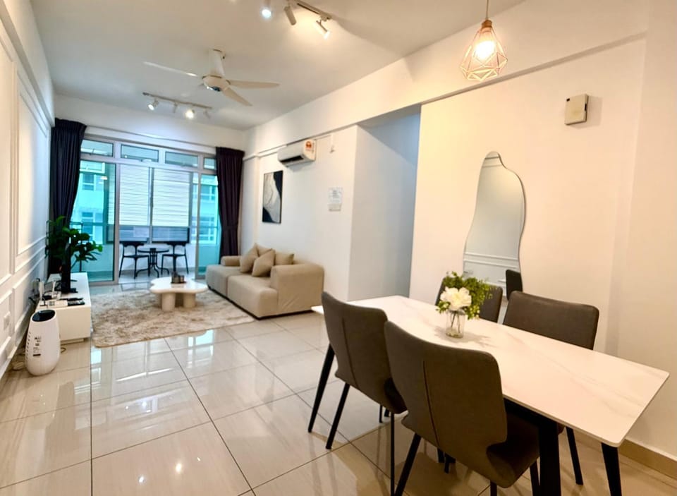 Furusato Midori Green 0602 Tmn Mount Austin at Johor Bahru Apartment in Johor Bahru
