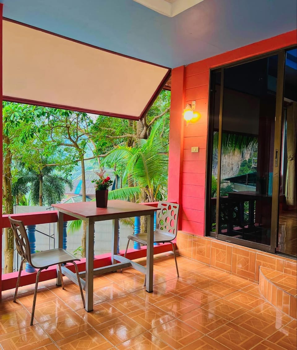 Patio, Balcony/Terrace