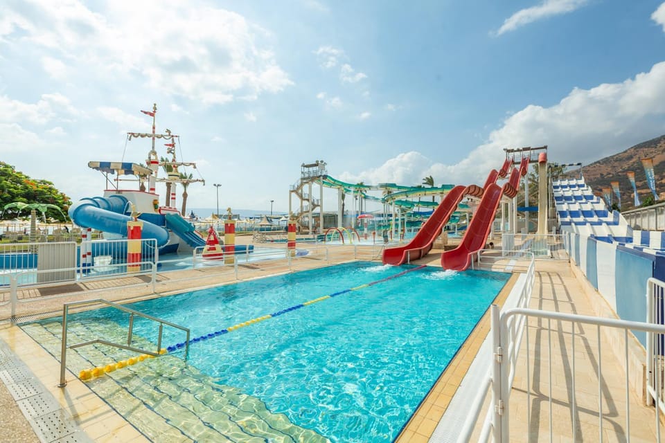 Aqua park