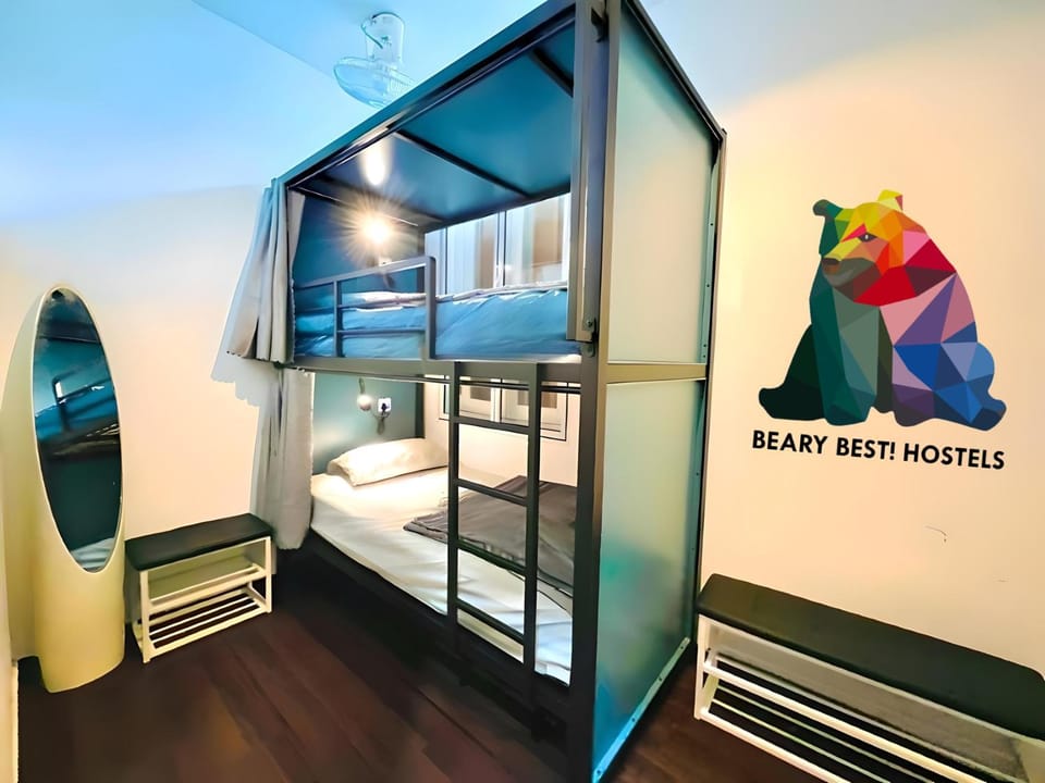 Bed, Bedroom, bunk bed