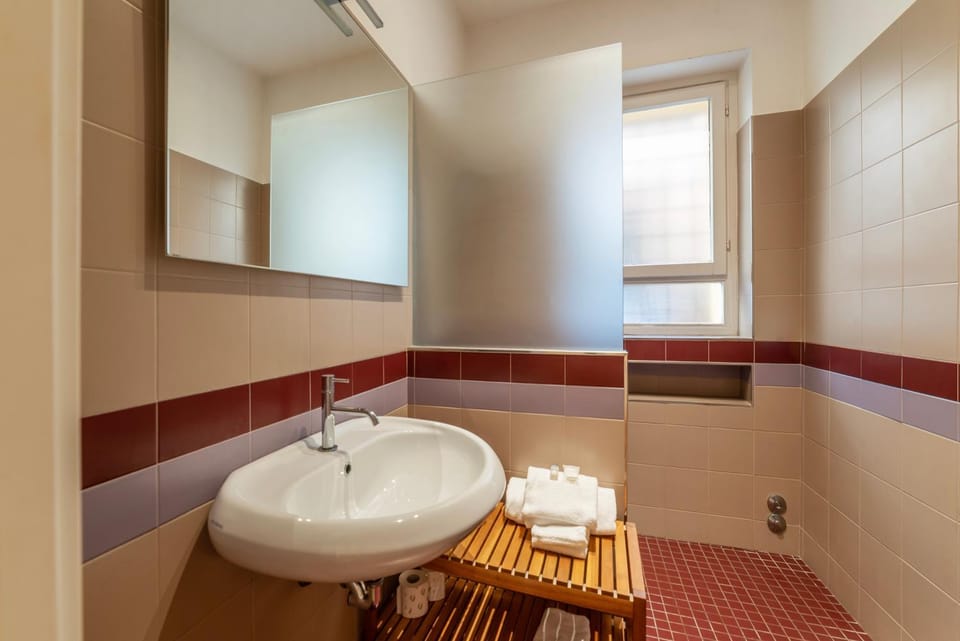 Apartment with terrace near Piazza Navona - FromHometoRome Apartment in Rome