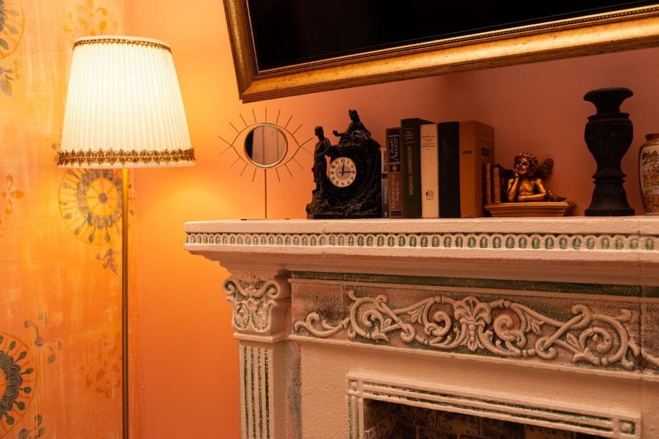 Decorative detail