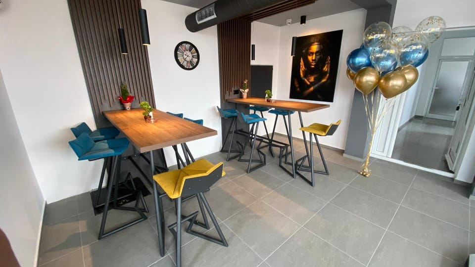 Lounge or bar
