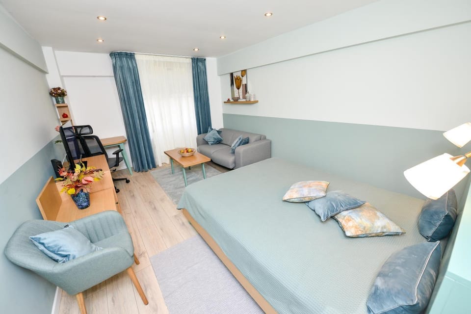 Victoriei_Majestic Apartment in Bucharest