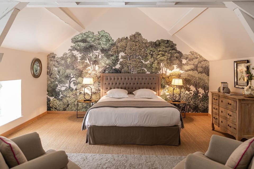 Bed, Bedroom