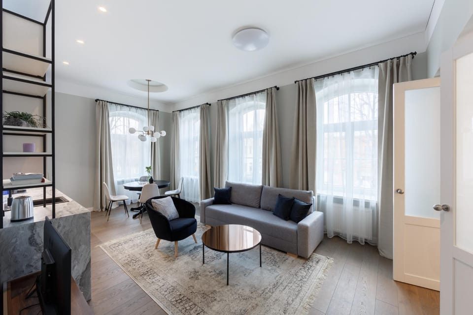 Living room, Seating area