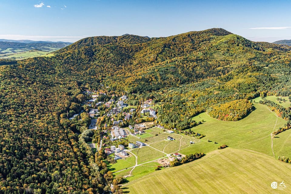 Natural landscape, Bird's eye view, Hiking