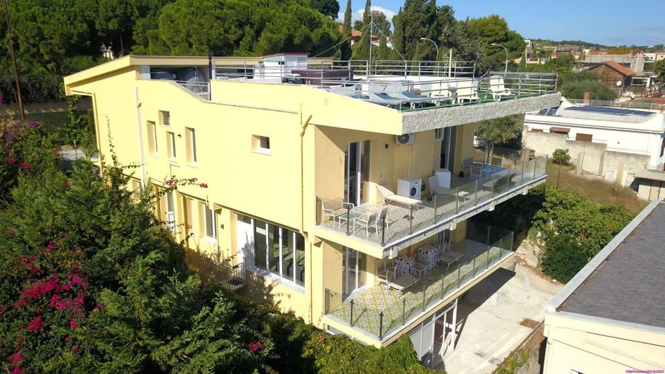 Appartamento 8 Pax in Villa Francesca by Ville in Palermo Apartment in Sicily