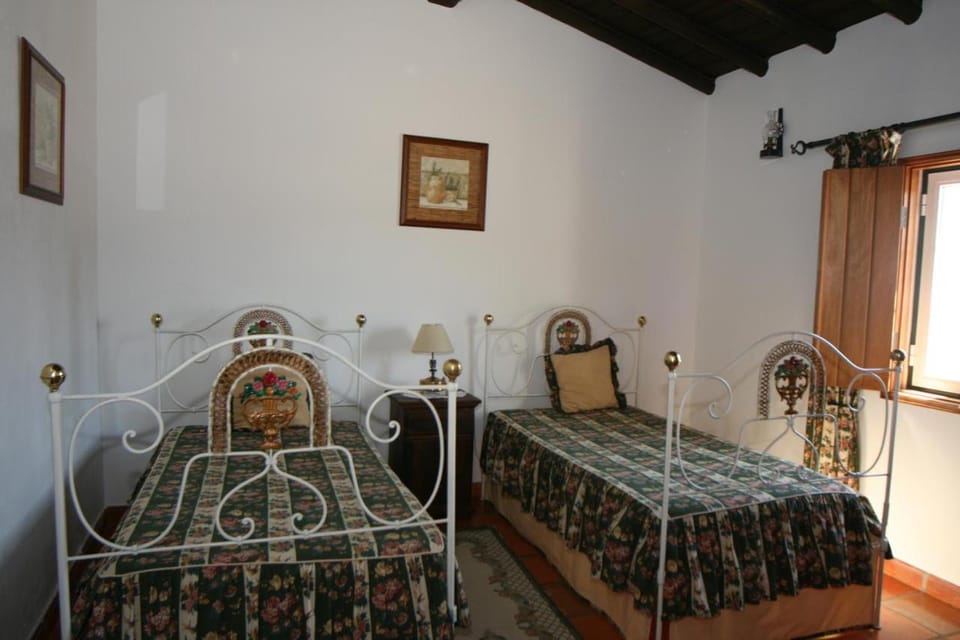 Quinta do Cabeçote Country House in Portugal