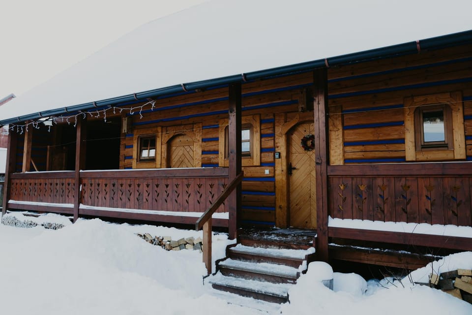 Property building, Day, Winter