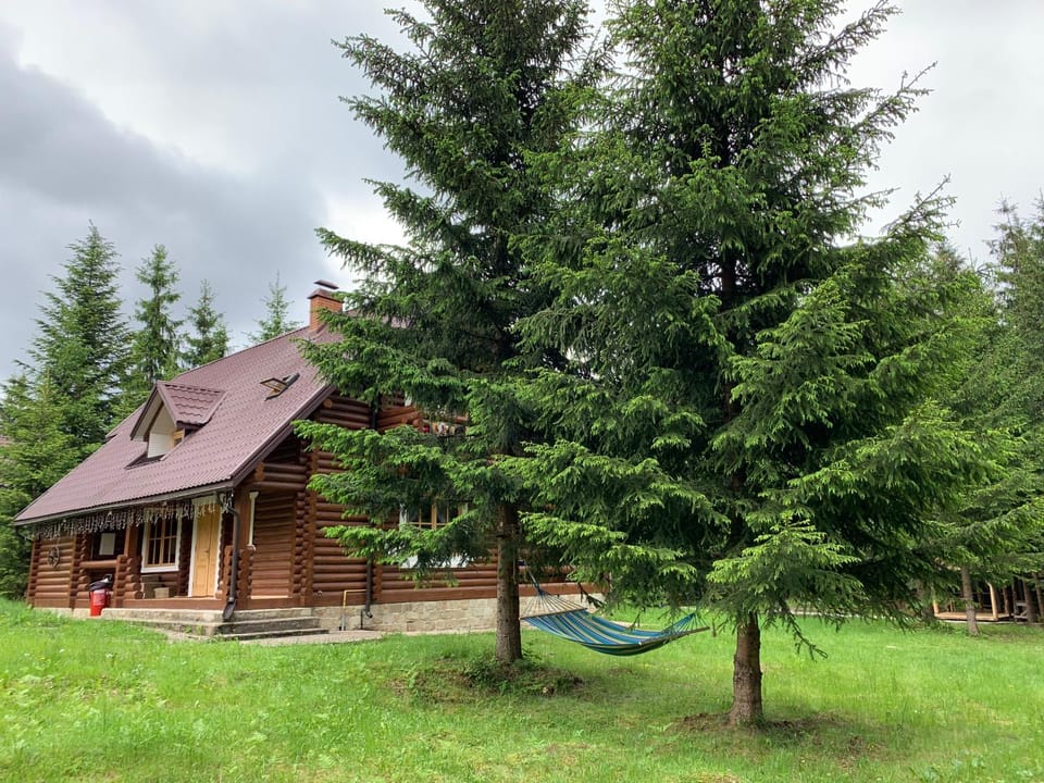 Guta Land House in Ukraine