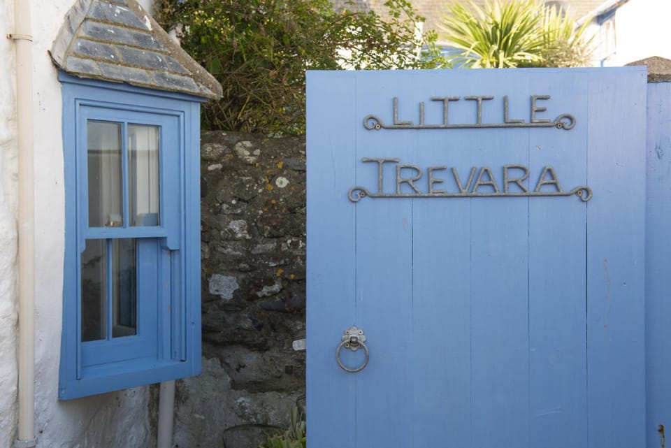 Property logo or sign