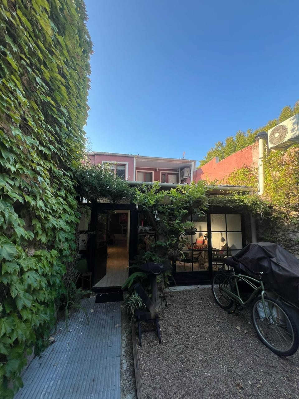 Colonia Soñada House in Uruguay