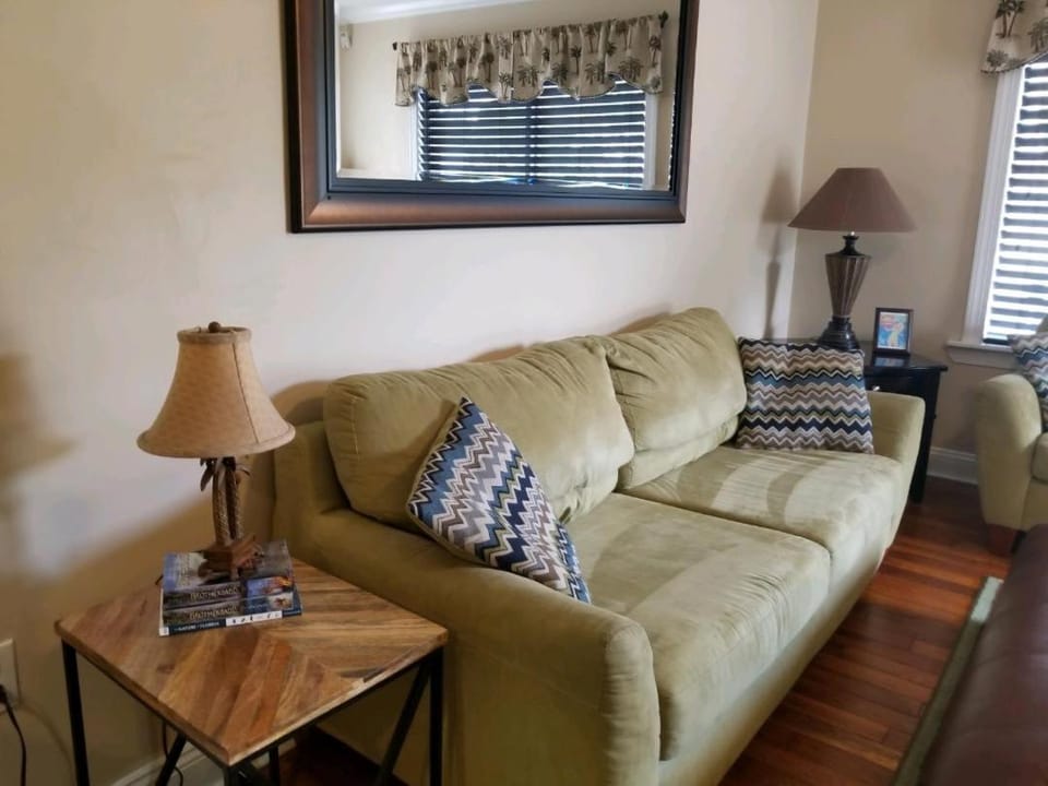 The Best location in Deerfield Beach. House in Deerfield Beach