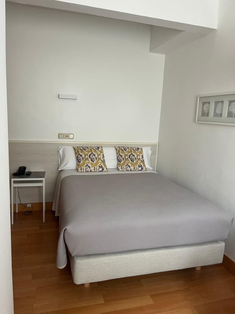 Pensión Lizaso Bed and Breakfast in Irun